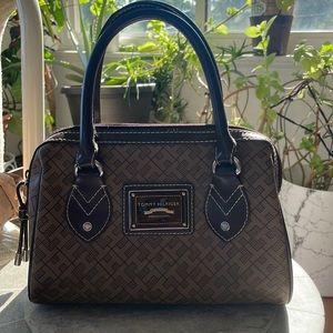 Tommy Hilfiger Handbag - brown